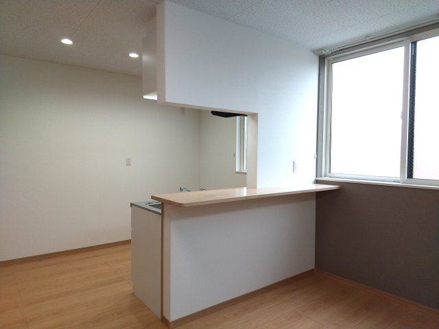 プランドール柏の居間・リビング