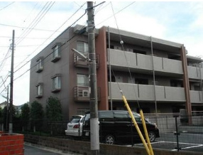 【外観】 | 鉄筋コンクリート造のがっちりとした建物。