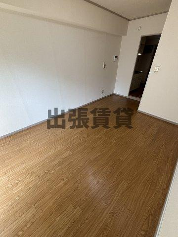 仲介手数料0円！KMハイツの居間・リビング