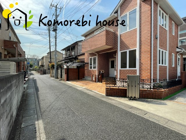 北区櫛引町　中古一戸建ての前面道路含む現地写真|前面道路含む現地写真です