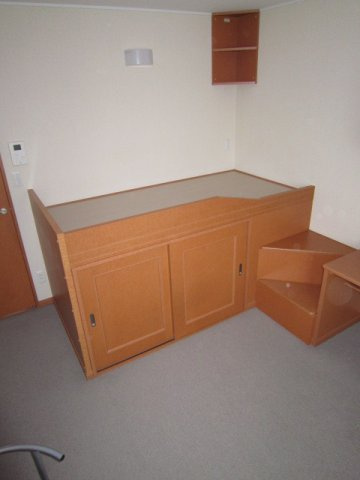 レオパレスルクソールの寝室