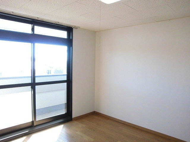 レオパレスＭＭＤⅡの寝室