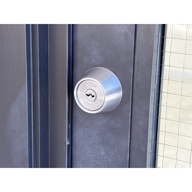 ハウズマンションの玄関