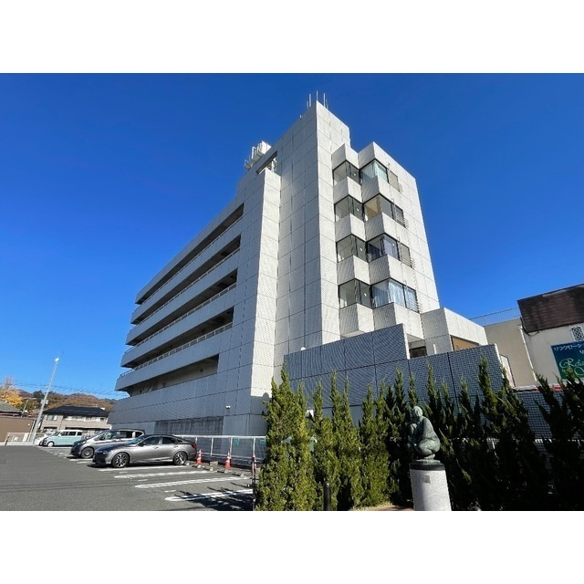 ハウズマンションの外観