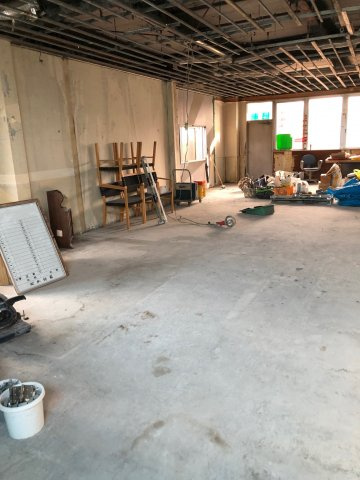 パレスビルの内装