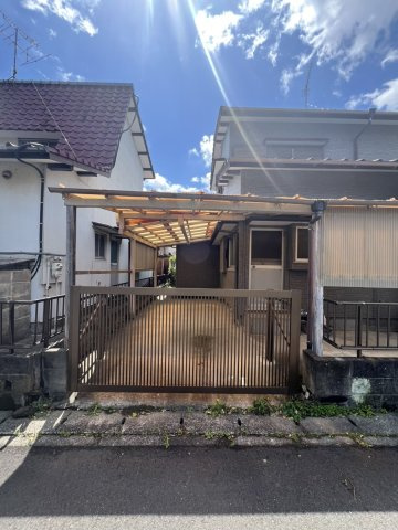 古城町戸建ての駐車場