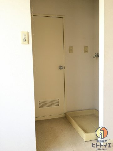 リバーサイドハイツAの設備|室内洗濯機置き場です