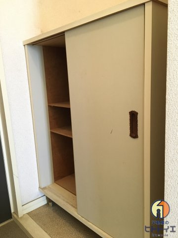 リバーサイドハイツAの収納|シューズボックスです