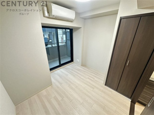 フォーリアライズ昭和南通1の居間