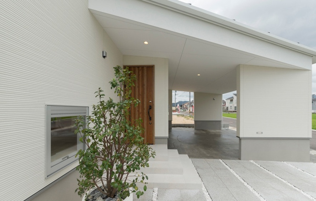 【玄関】 | 敦賀市公文名中古住宅