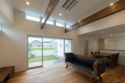 【居間・リビング】 | 敦賀市公文名中古住宅