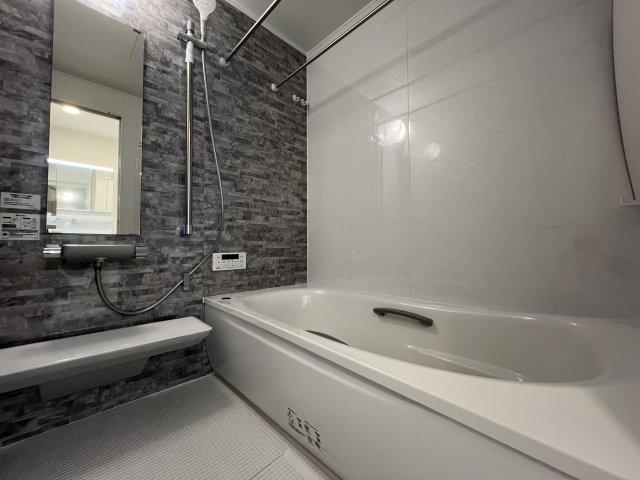 何気に住みやすいんです！バス便でもイイ感じ♪【戸塚区平戸1丁目】新築戸建の浴室|お風呂で日々の疲れを落としましょう