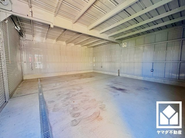 久御山町栄３丁目の駐車場