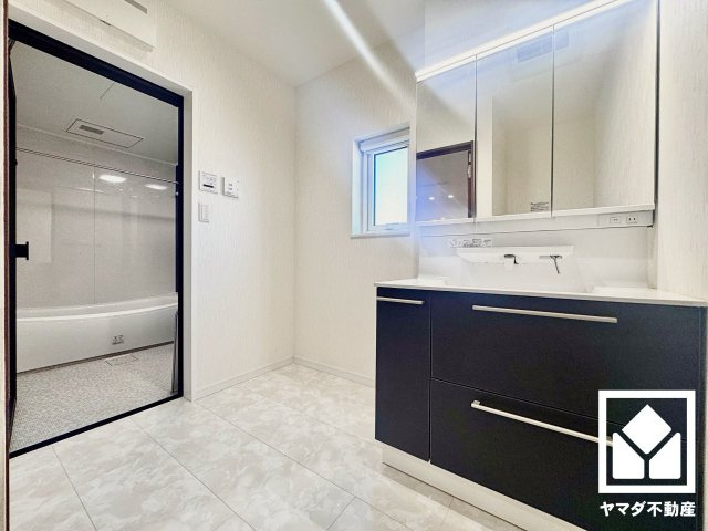 久御山町栄３丁目の洗面所