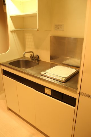 サンヴェール府中のキッチン|IHキッチンです