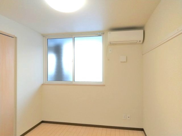 ヴァンクールの洋室