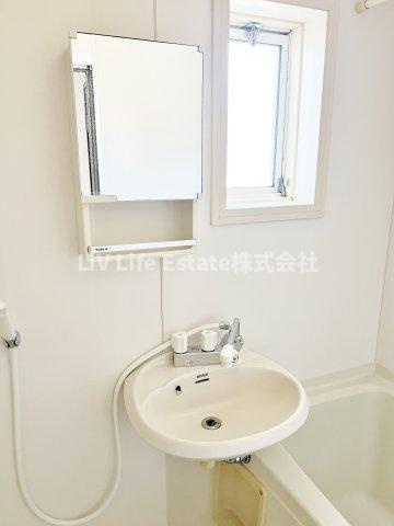 グランドールコートＡ棟(グランドールコートエートウ)の洗面所