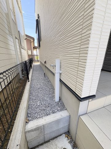 三郷市小谷堀　戸建　全1棟のその他|外水栓付