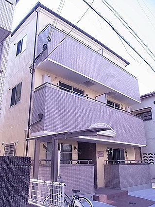 アンフィニ坂口通の外観