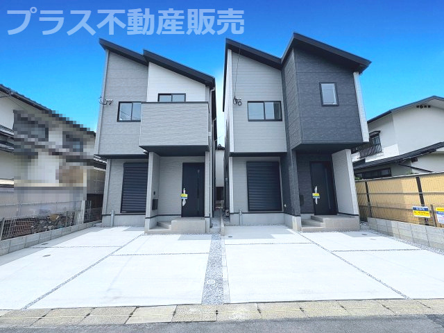 【外観】 | 福岡市西区福重3丁目4期　1号棟（全2棟）【仲介手数料無料・0円】 | 現地写真。プラス不動産販売なら、現場の全ての棟をまとめてご見学頂けます。