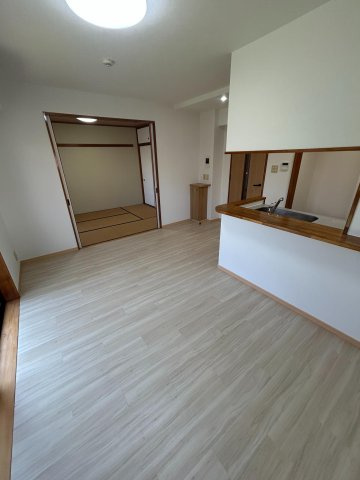 モプティ天神の居間・リビング