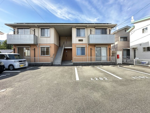 メゾンしなね A棟