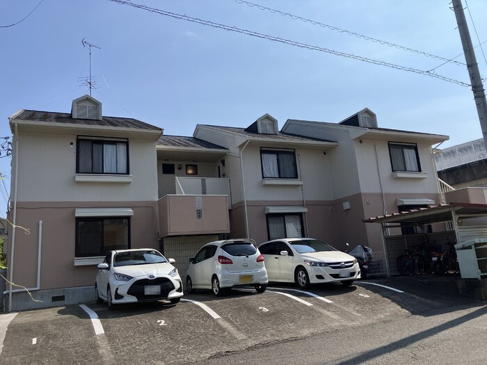 セジュール野島の駐車場