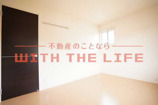 ベルフォーレ【キャッシュバック対象物件】の寝室|開放的な寝室です