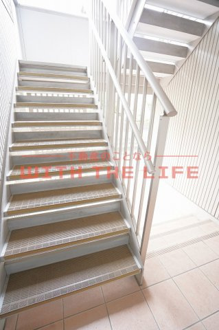 ベルフォーレ【キャッシュバック対象物件】のエントランス|建物の内部です