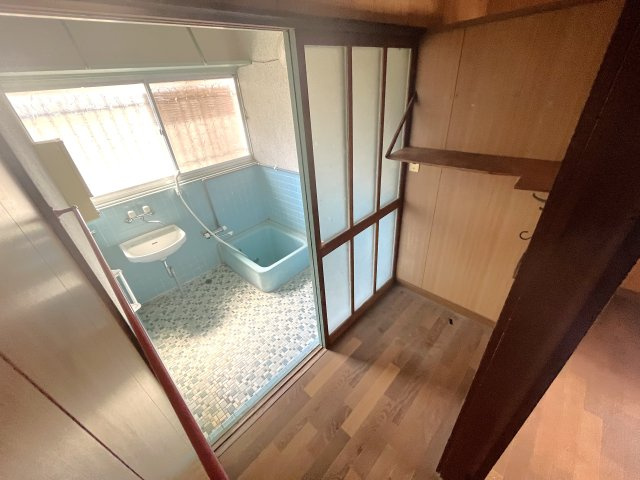 橘貸家の洗面所