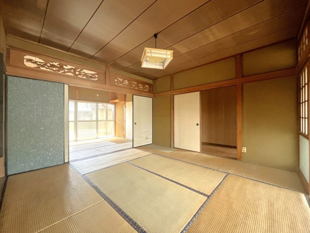 橘貸家の居間・リビング