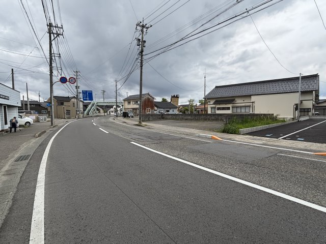 七尾市郡町ビルの駐車場
