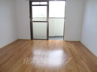 広島市安佐北区落合１丁目の賃貸マンションの寝室