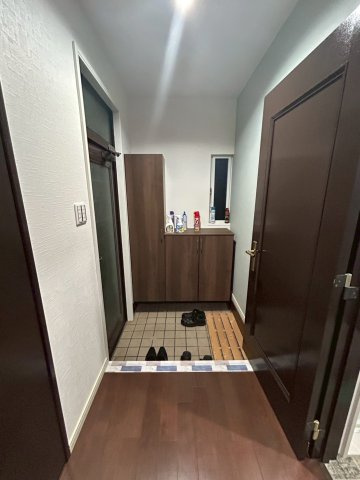 茂原市千町　中古戸建の玄関