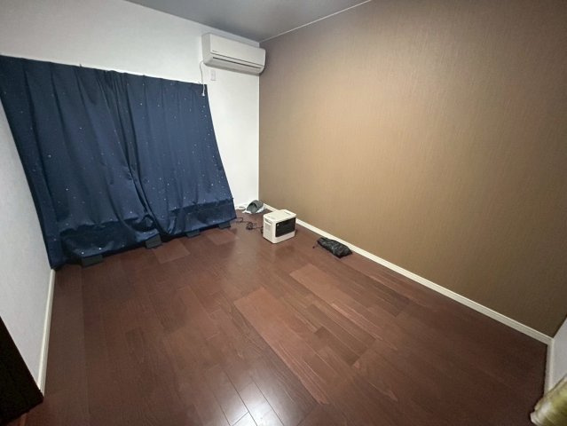 茂原市千町　中古戸建の洋室