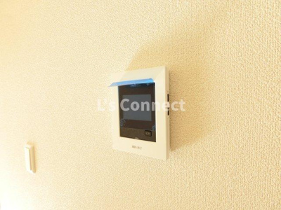 【セキュリティ】 | Ｃｒｅａｔｉｏｎ上柴崎 | 突然の来客時もＴＶモニターホンでしっかり確認。