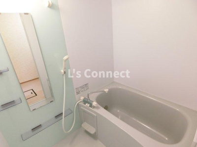 【浴室】 | Ｃｒｅａｔｉｏｎ上柴崎 | 追焚き、浴室乾燥付きのお風呂。