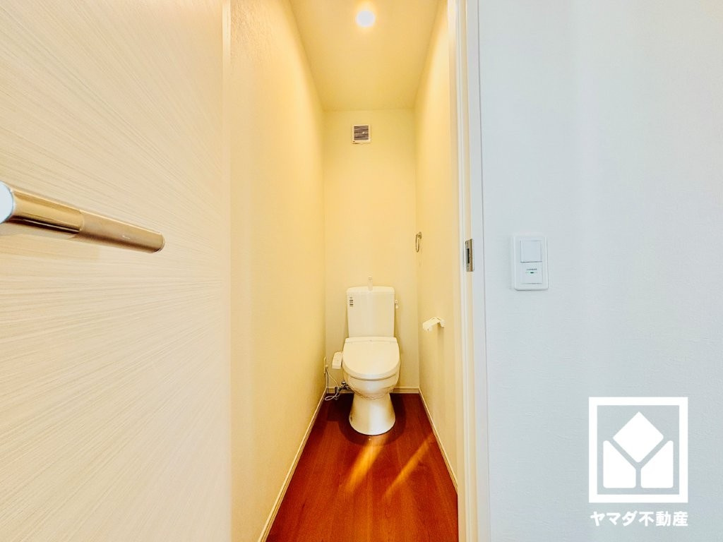 草津市野村４丁目　1期　3号棟のトイレ