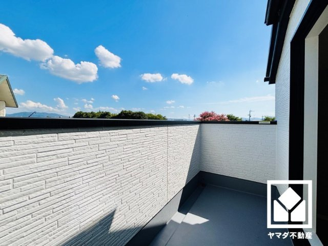 草津市野村４丁目　1期　3号棟のバルコニー