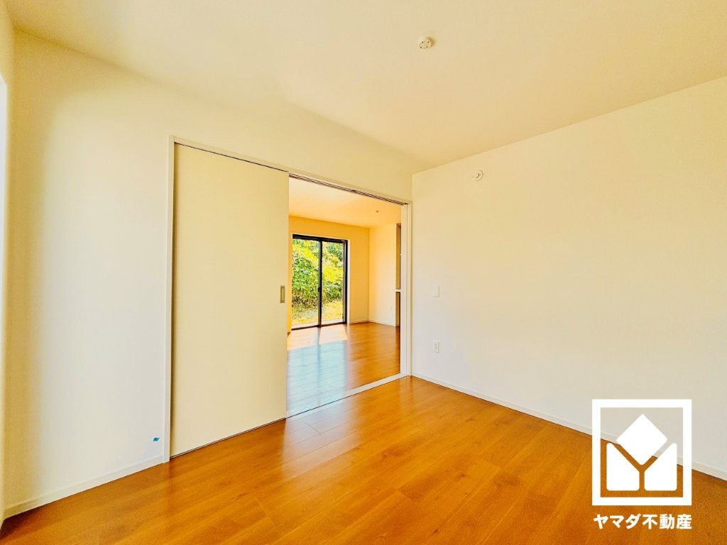 草津市野村４丁目　1期　3号棟の洋室