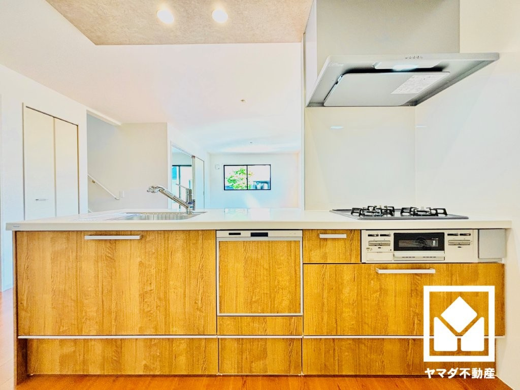 草津市野村４丁目　1期　3号棟のキッチン