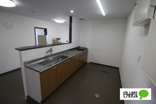 千代田町おもなしビルの内装