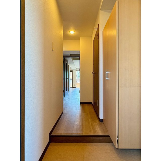 【玄関】 | サンジュネス湘南