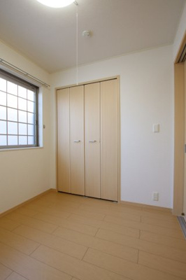 【洋室】 | メゾンファミーユⅡ