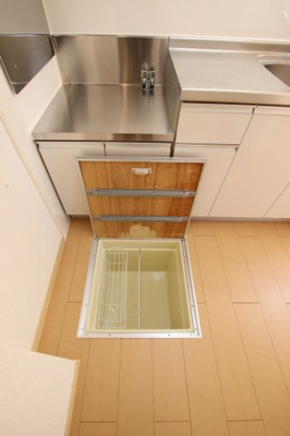 【収納】 | メゾンファミーユⅡ | 床下収納庫