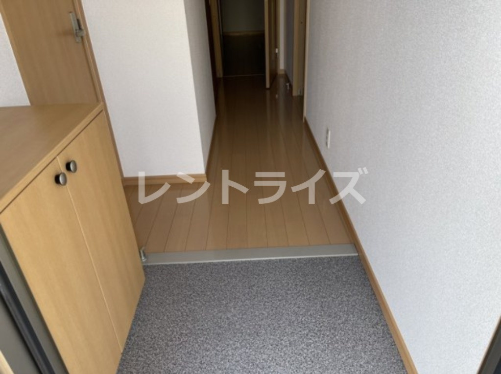 サンシャインクロノスの玄関