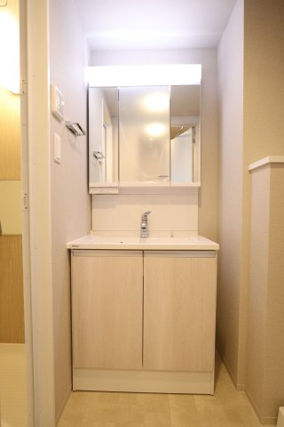 スプランディッド新大阪VIの洗面所