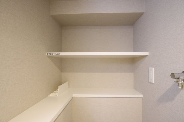 スプランディッド新大阪VIの収納