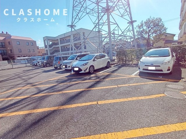レジデンス東刈谷　　刈谷市の賃貸ならクラスホーム刈谷店の駐車場