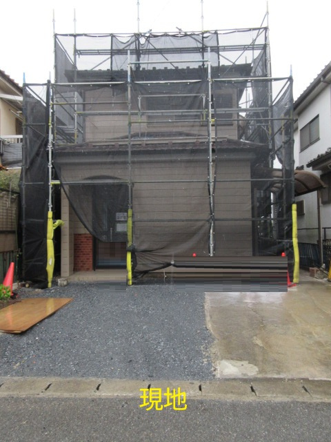 中古戸建　熊谷市柿沼1003-9（リフォーム住宅）の前面道路含む現地写真